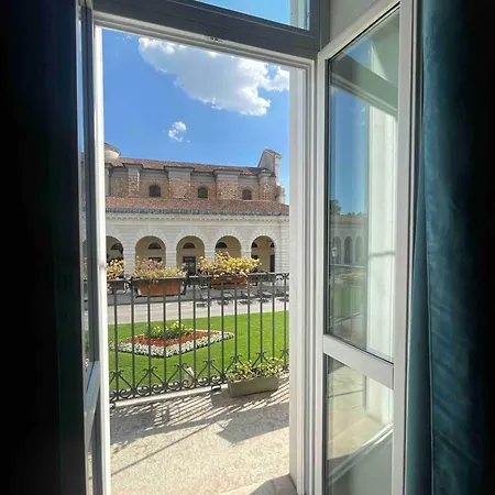 In Arnaldo Square Apartman Brescia